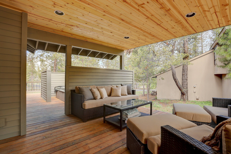 Primary image, 16 Yellow Pine 3 Bedroom Home by RedAwning, Deschutes