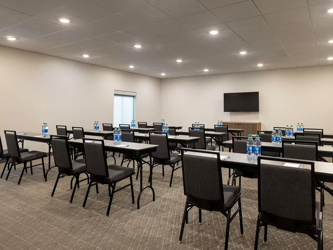 Facility, Garner Hotel ALBUQUERQUE AIRPORT by IHG, Bernalillo