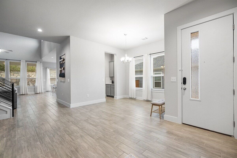 Interior 5, Spacious Cozy 4B Home in Frisco, Travis