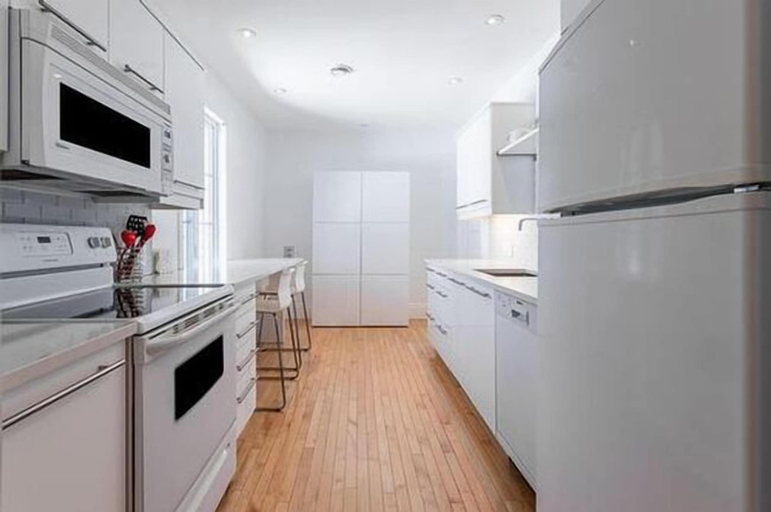 Private kitchen 4, Appartements Saint-Alexandre, Montréal