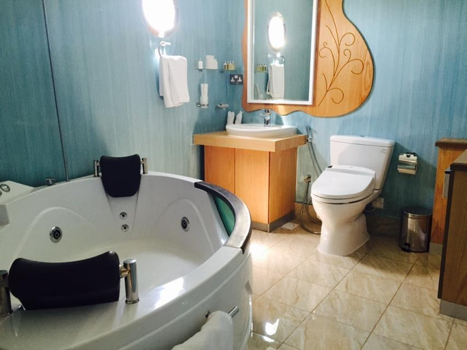 Bathroom 4, C Hotel, Manama