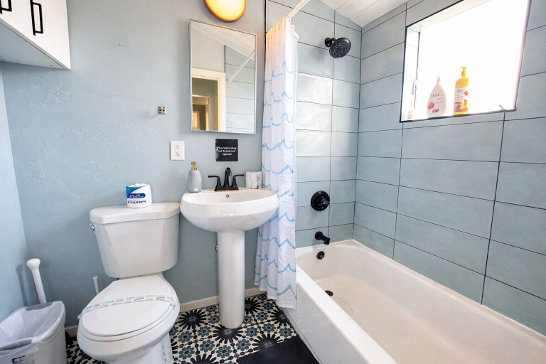 Bathroom, Idyllic 1BR APT in Ocean Beach, San Diego