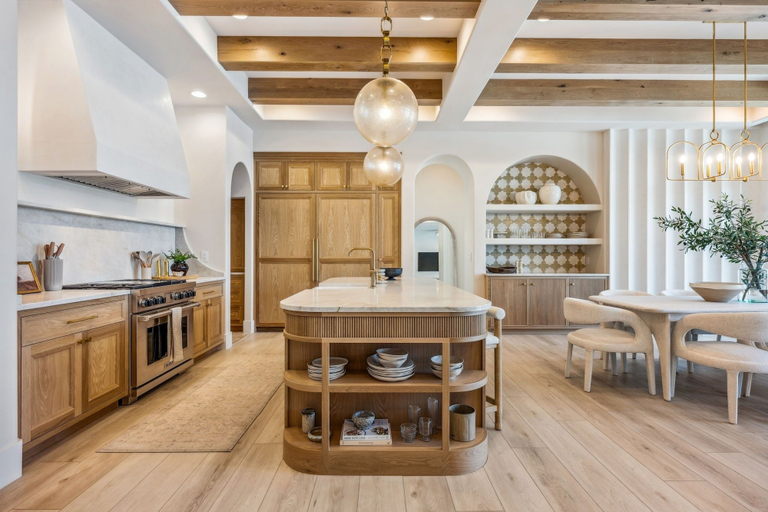 Private kitchen 3, Rosemary 7 Bedroom Home, Washington