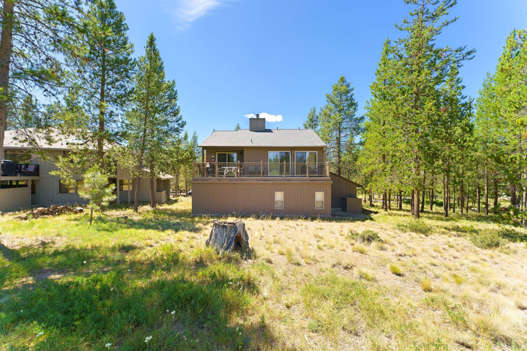 Exterior 4, 8 Umpqua Ln 4 Bedroom Home, Deschutes
