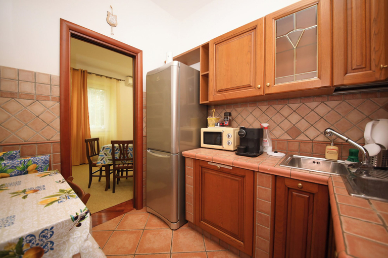 Private kitchen 5, Yellowmat by Ghor, Rome