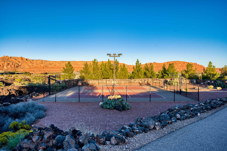 Sport court 5, Serene Views #17 3 Bedroom Home, Washington