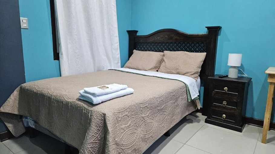 Room 2, Hotel Amanecer Atitlán, San Juan La Laguna