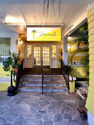 Exterior & Views 2, Peninsula Bed & Cocktails, Pinellas