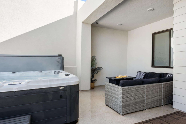 Bathroom, Desert Color Hideaway by RedAwning, Washington