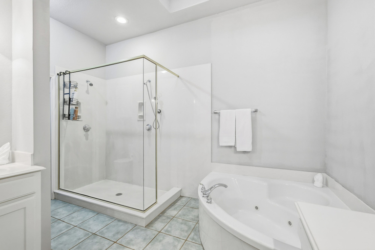 Bathroom 4, Lux Cozy 5B2B Home for Families, Collin