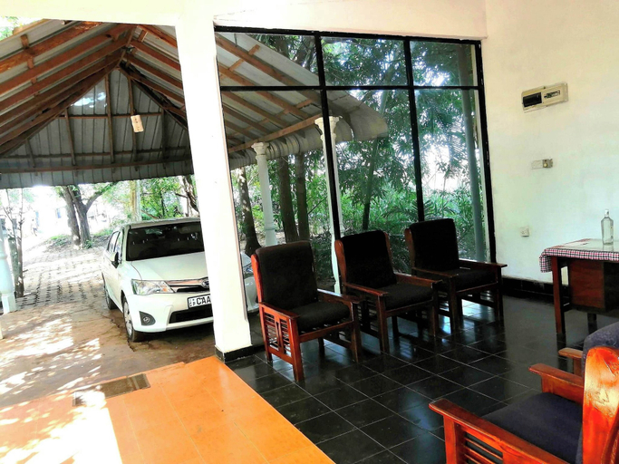 Food & Drinks 5, Hotel City Esala, Dambulla