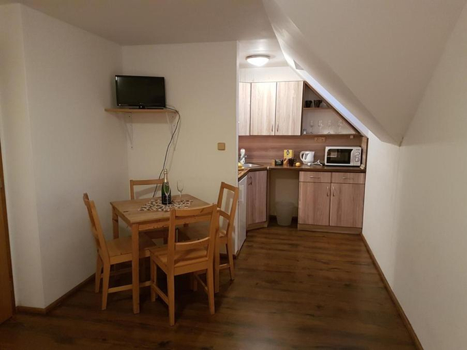Others 5, Penzion Hamstejn, Jablonec nad Nisou