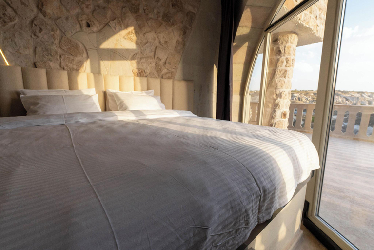 Bedroom 2, Be Still Alexa Smart Escape Adults Only, Ürgüp