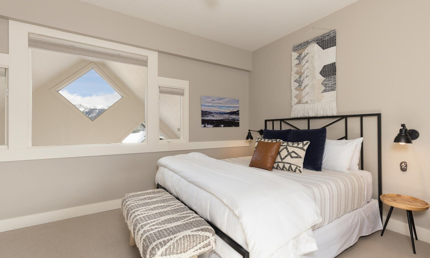 Room 4, Saddle Ridge I3 3 Bedroom Home, Madison