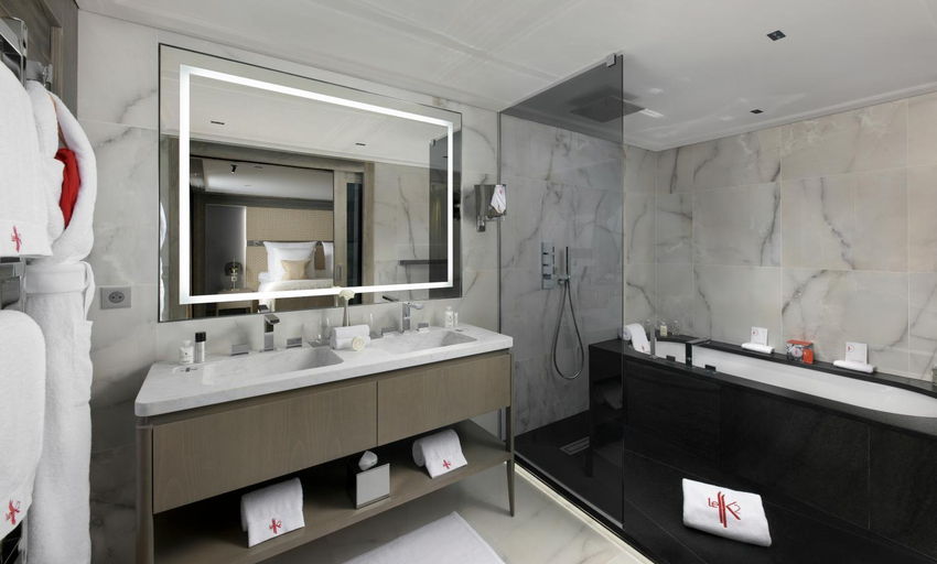 Bathroom 4, Hôtel le K2 Chogori, Savoie