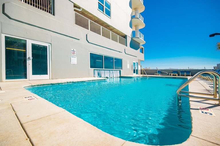 Pool 2, Island Royale 404 2 Bedroom Condo, Baldwin