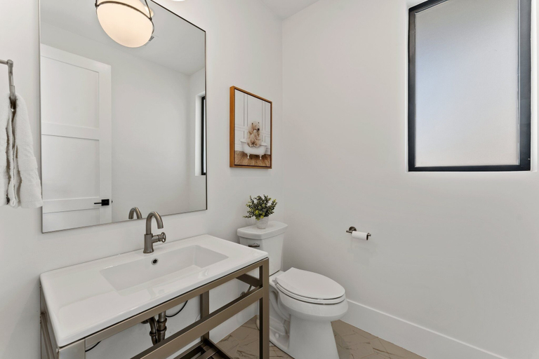 Bathroom 3, The Castle 8 Bedroom Home, Washington