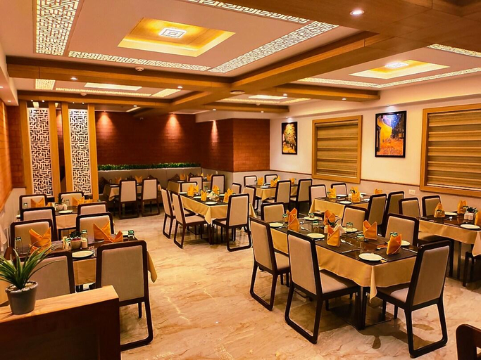 Food & Drinks, HOTEL HILLWAY, Kollam