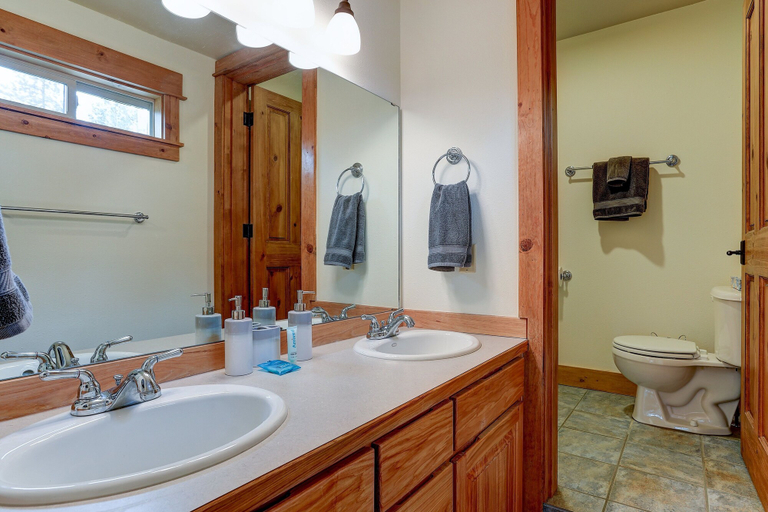 Bathroom 4, The Bend House 3 Bedroom Home by RedAwning, Deschutes