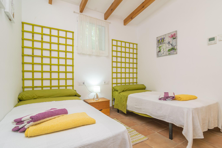 4, Villa Binimigi, Baleares