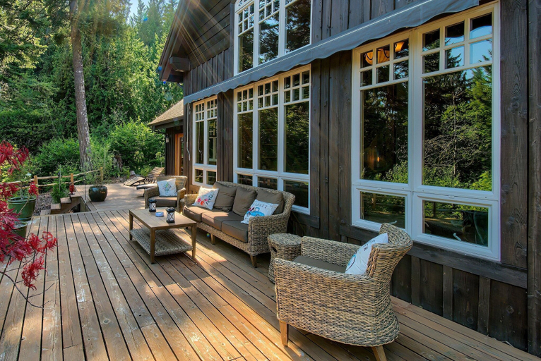 Terrace/patio, Maple Hill Lodge 3 Bedroom Home by RedAwning, Skamania