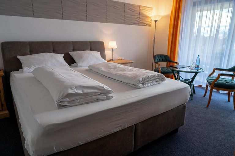 Bedroom 2, Landhaus Sollingshöhe, Holzminden