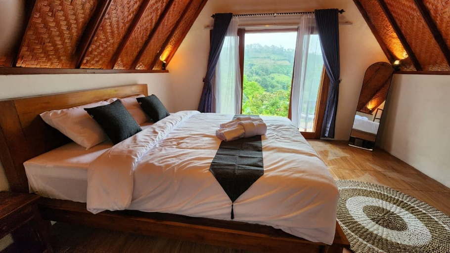 Room 3, Pondok Kanginan, Badung