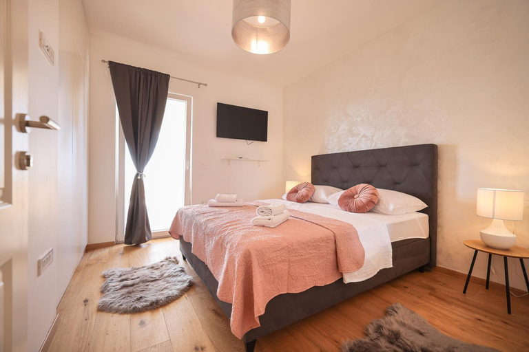 Bedroom 3, Villa Vinka, Sukošan