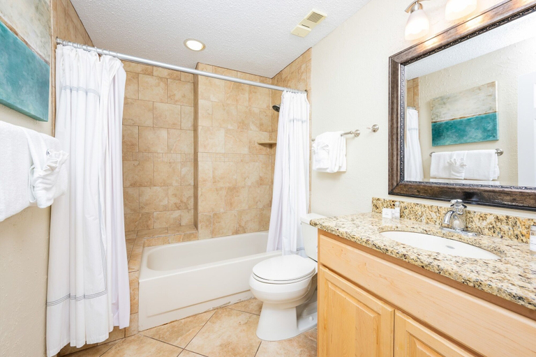 Bathroom 5, Sea Chase 505c 3 Bedroom Condo, Baldwin