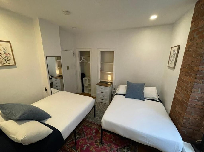 Room 2, Nest Aparthotel Manhattan, New York