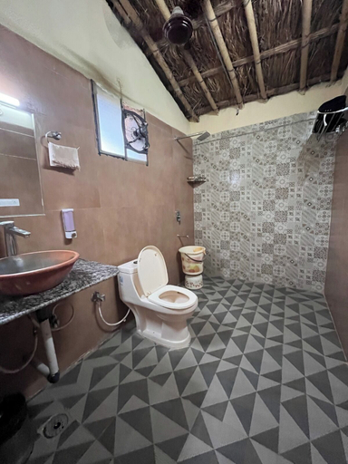 Bathroom 4, Gramya Resort, Alwar