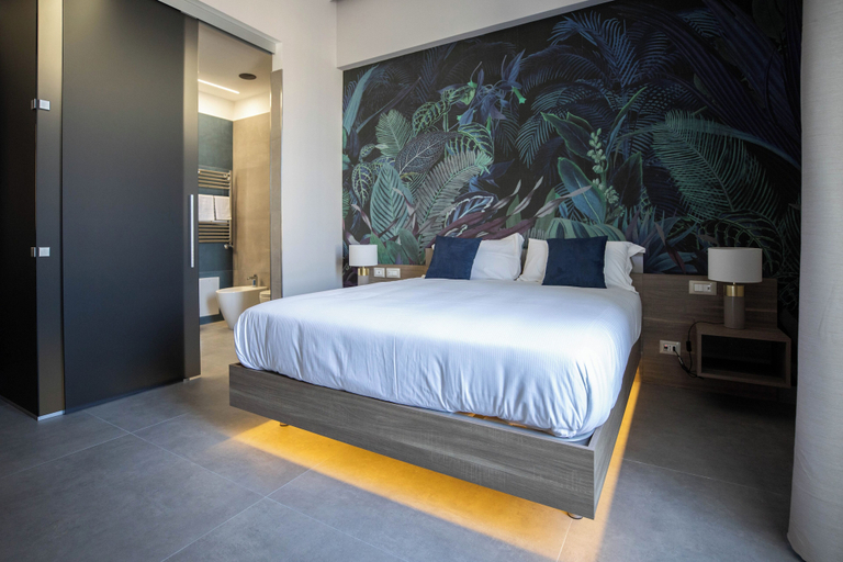 Bedroom 4, L èlégant Boutique Rooms Naples, Napoli
