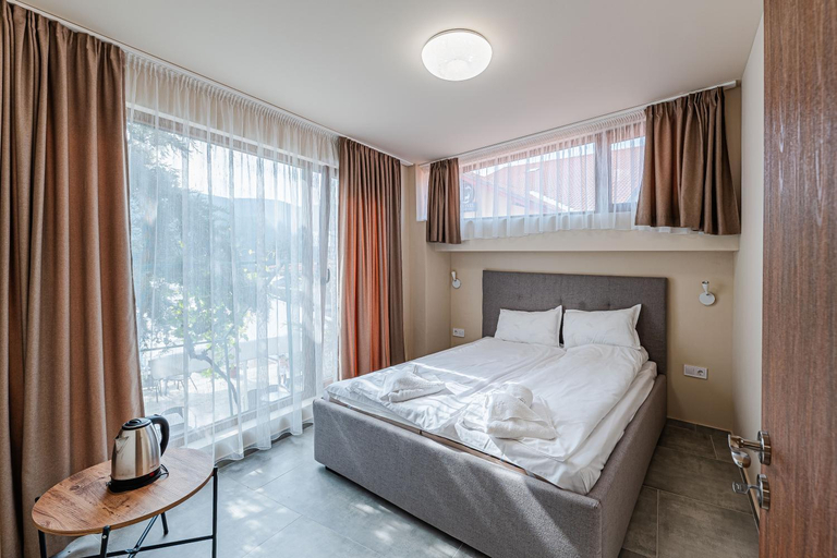 Bedroom 2, ArdoVel Park Hotel, Velingrad