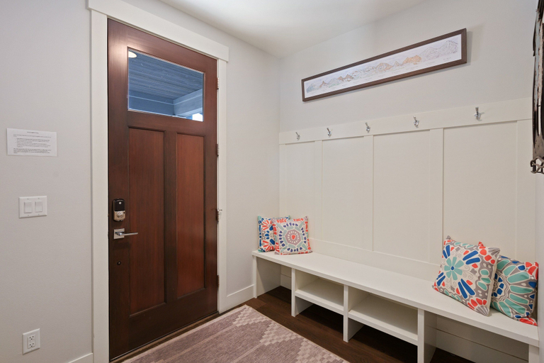Interior 4, Hillside Haven 4 Bedroom Home by RedAwning, Deschutes