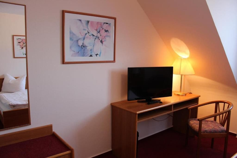Room 3, ALEMBRA - Hotel zur Moselbrücke, Trier-Saarburg