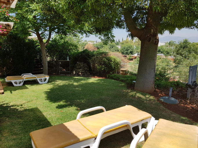 Others 5, Nano's Place