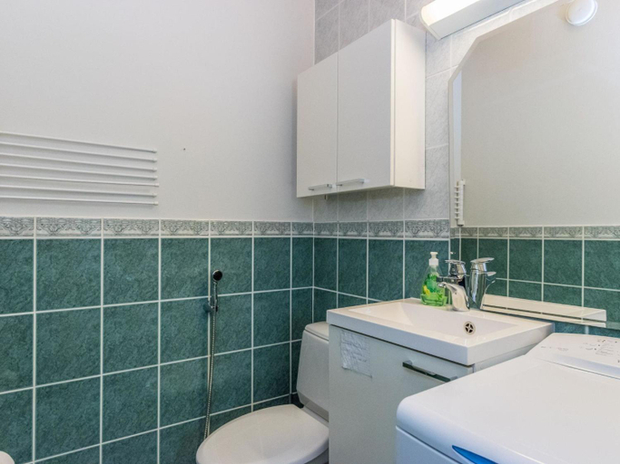 Bathroom 3, Holiday Home Saariselantie 8 a 8 by Interhome, Lapland