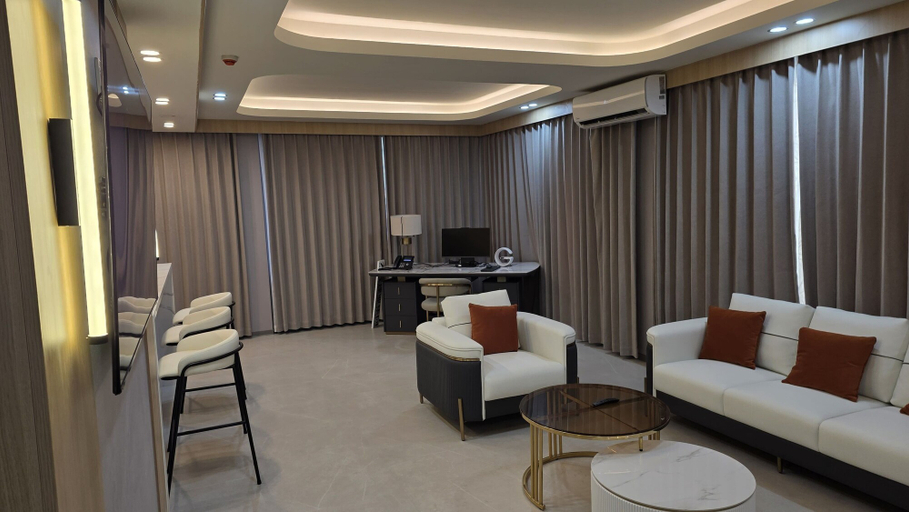 Room 2, Plaza Court Hotel, City of Georgetown