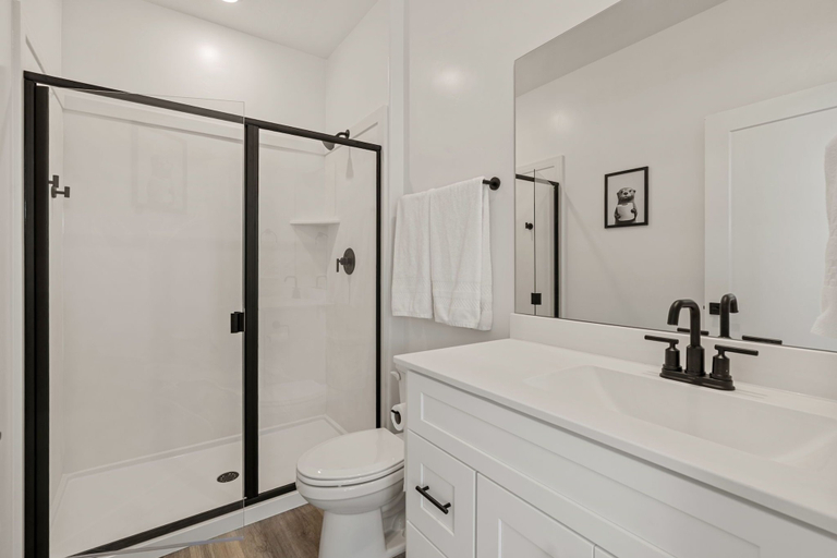 Bathroom 5, Sunseekers Escape 4 Bedroom Townhouse, Washington