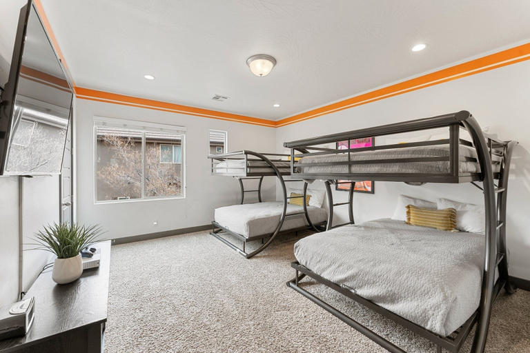 Bedroom 3, Best Day Ever by RedAwning, Washington