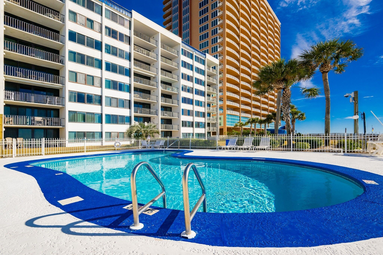 Sport & Beauty 5, Breakers 43 2 Bedroom Condo, Baldwin