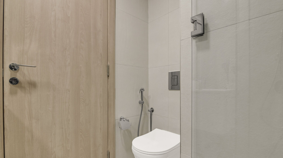 Bathroom 2, Manzil - Lux Studio close to Circle Mall, Dubai