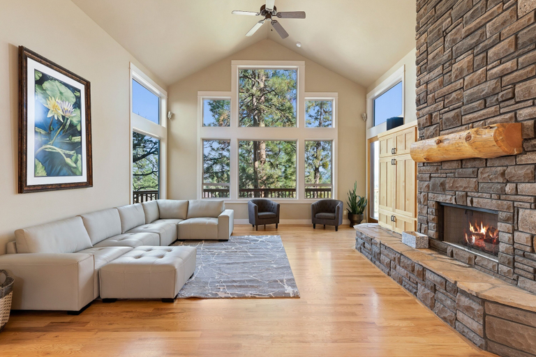 Living area 3, Lucy Lou 30 Day Minimum 3 Bedroom Home by RedAwning, Deschutes