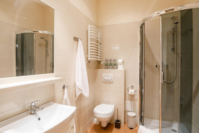 Bathroom 3, Old Town OK Apartments, Kraków City