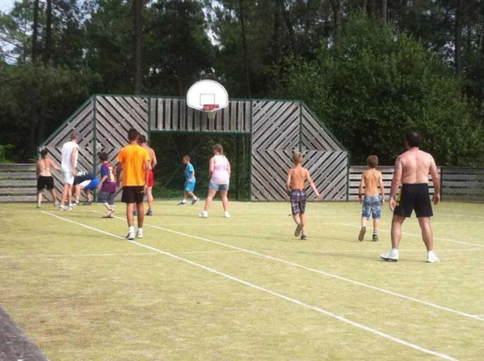 Others 5, ZEcamping 4 etoiles animaux acceptes tennis pataugeoire, Dordogne