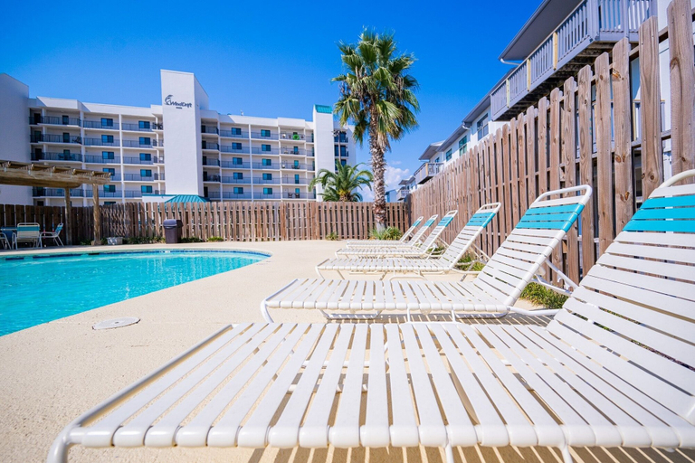 Sport & Beauty 5, Wind Drift 310s 2 Bedroom Condo, Escambia