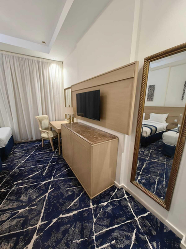 Room 2, Manazel Alzaereen Hotel 2, Makkah