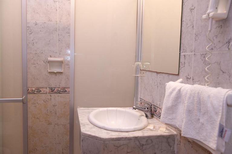 Bathroom 3, HOTEL CENTENARIO, n.a348