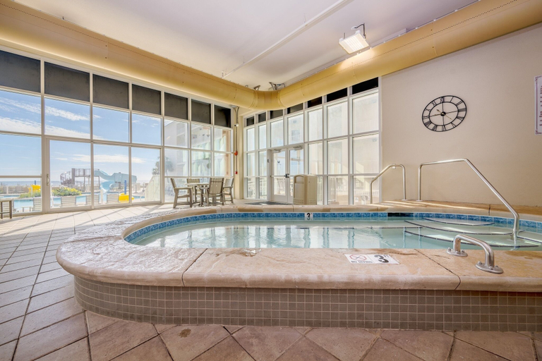 Pool 3, Phoenix Gulf Tower 1702 2 Bedroom Condo, Baldwin