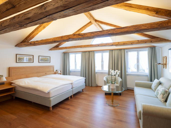 Bedroom 2, Hotel Lowen, Appenzell Innerrhoden